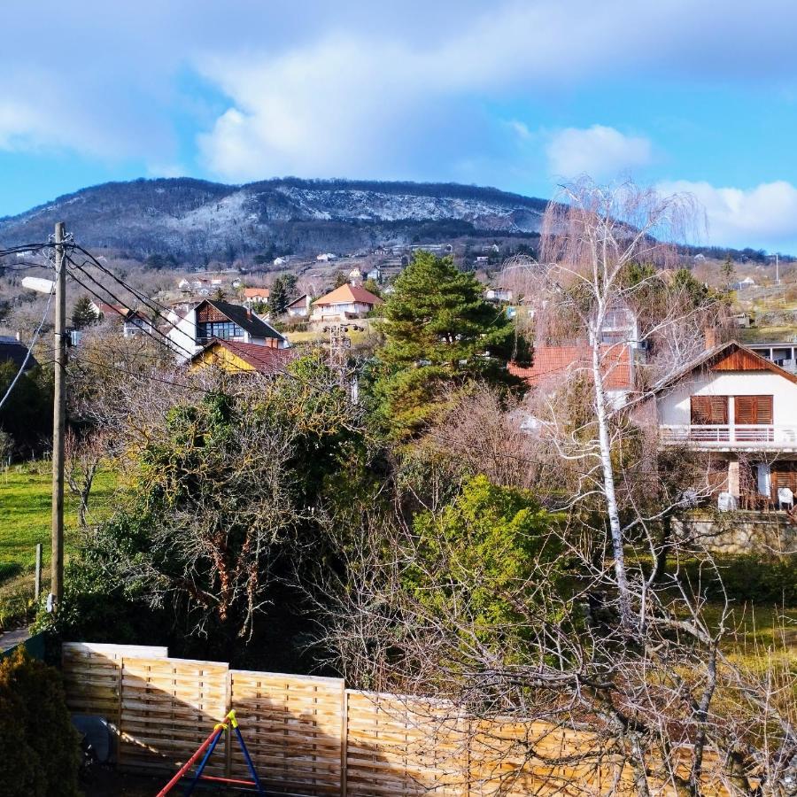Anna Ilona Vendeghaz Hotel Badacsonytomaj Exterior foto